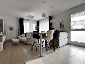 Cliquez pour en savoir plus...